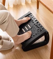 MASSAGING FOOTREST